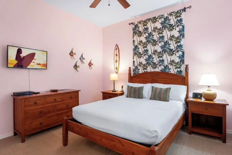 2 Bedroom with Loft and Mountain Views