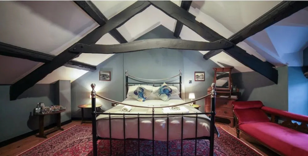 Inn at the Sticks