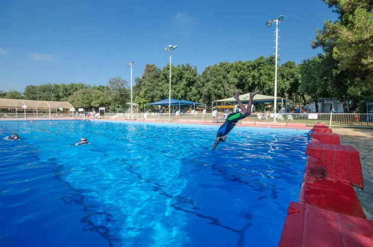 Eilon TravelHotel