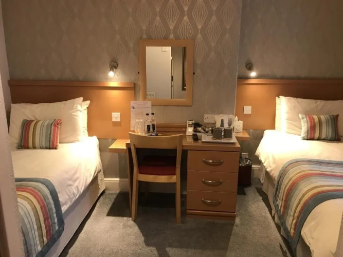 Standard Twin room