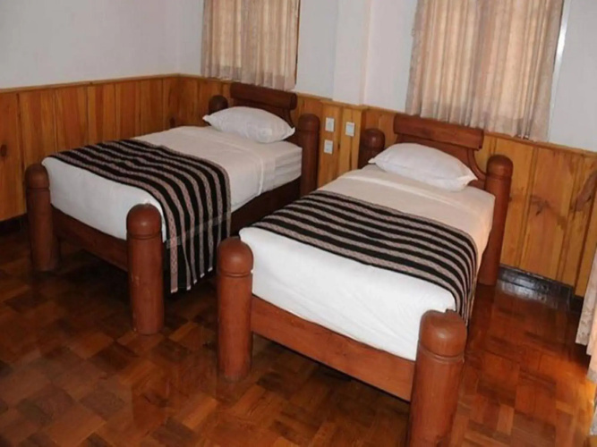 Hillock Villa