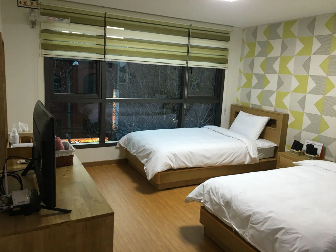 Hongdae Hostel 88 Seoul Crown