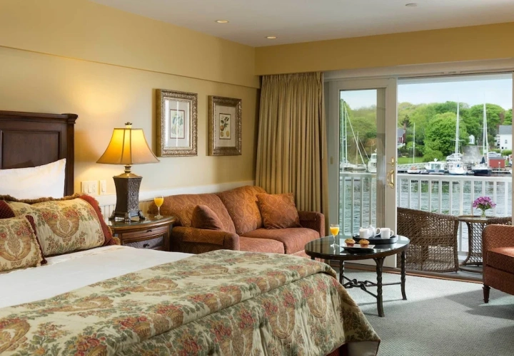 Deluxe Double room with balcony and with water view