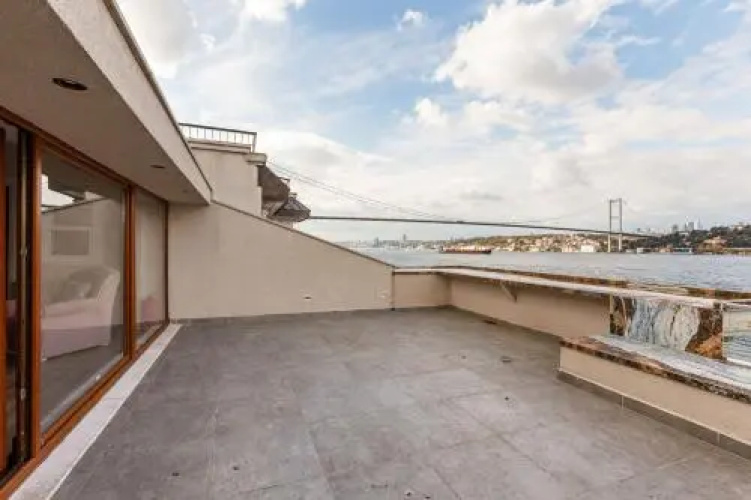 Luxurious Waterfront Mansion with Amazing Bosphorus View