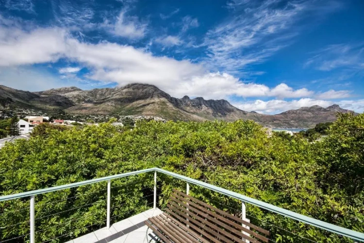 Apartment with balcony and with view
