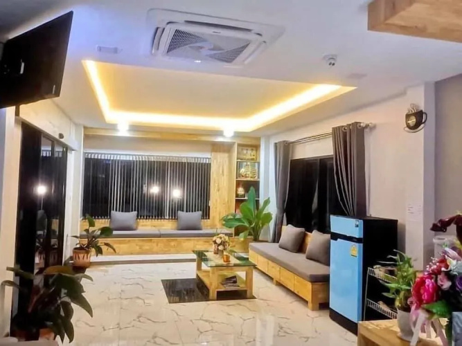 Add Ubon Hotel