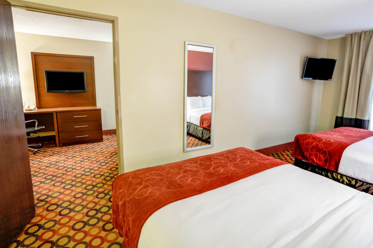 Charlotte Suites