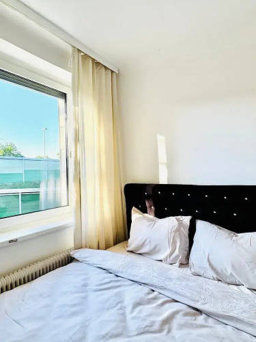 Spacious Garden Villa for 16 Guests