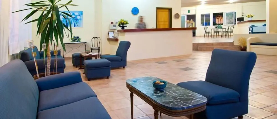 Anthemis Apartment