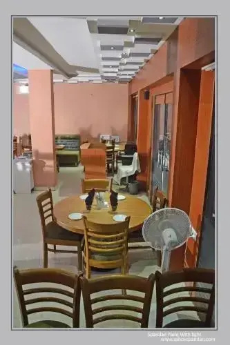Hotel Arsh Palace