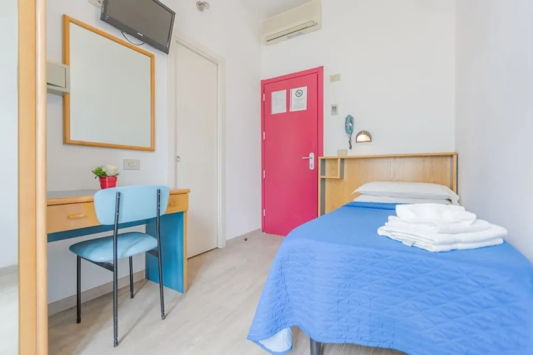 Classic Single room with balcony