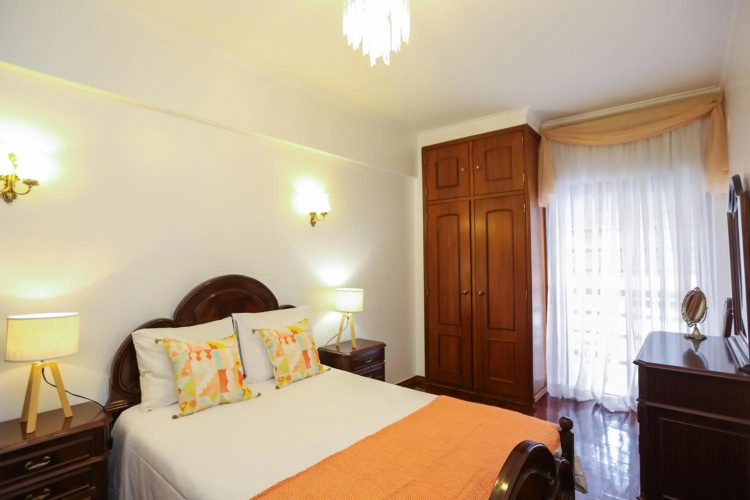 Like-home Bright Benfica Apt