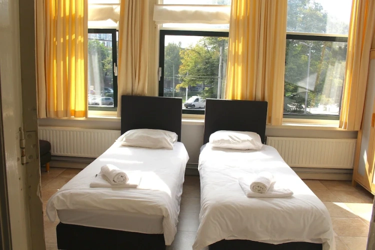 3 Bedrooms Apartment with balcony