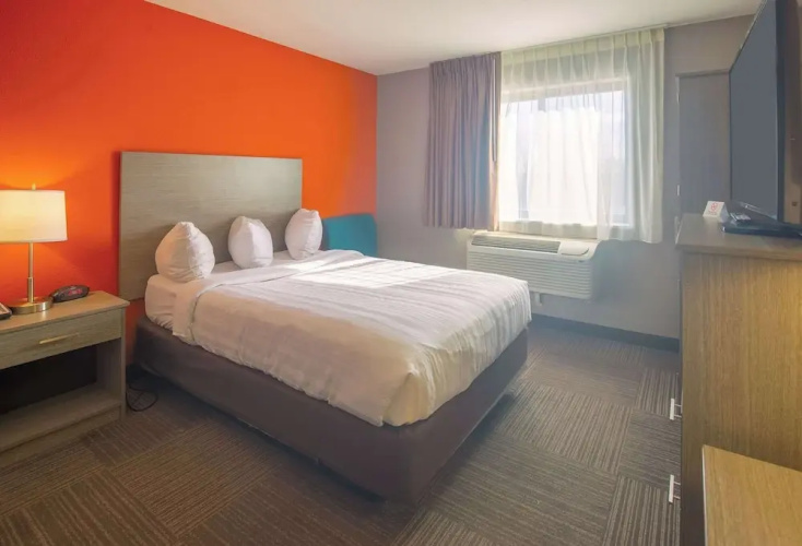 Quality Inn & Suites Hammond, IN