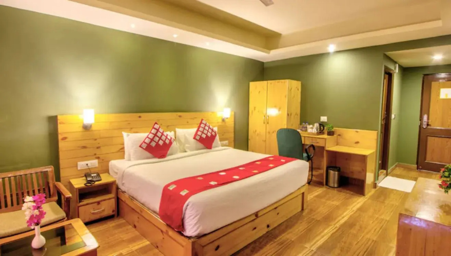Aeraki Hotel