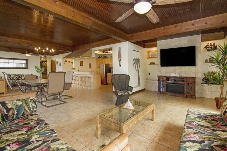 3 Bedrooms Deluxe Penthouse room with city view