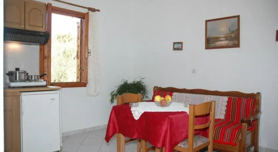 Niki Rena Apartments