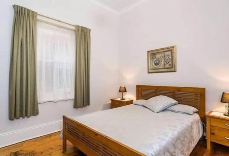 3 Bedrooms Cottage