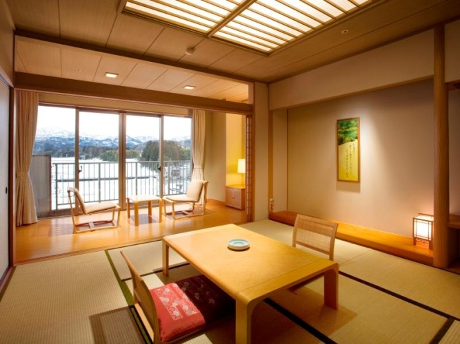 Standard Twin room with view