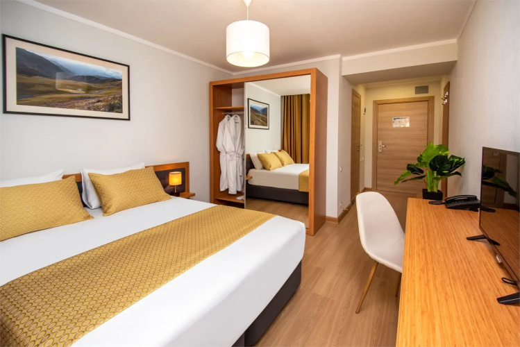 Orbi Palace Hotel Official