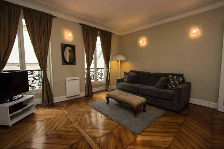 Montorgueil Apartment