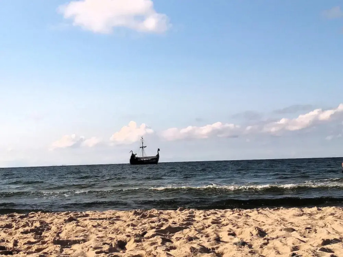 Cottage in Dziwnow Near the Beach