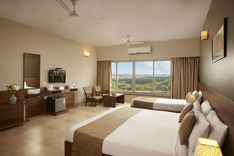 Royal room