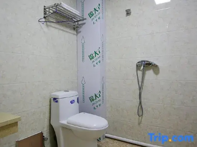 Zhongyuan Hotel