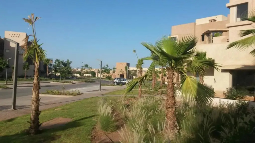 Golf City Apartment