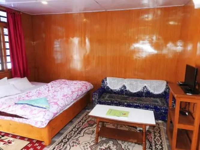 Dondrub Homestay & Resort