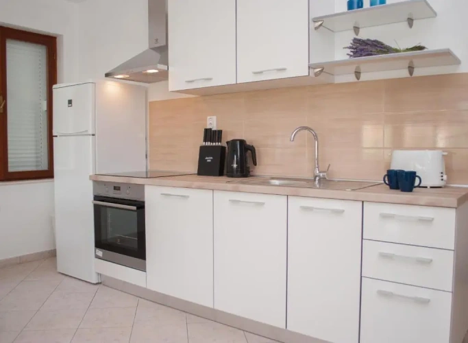 1 Bedroom Apartment with balcony