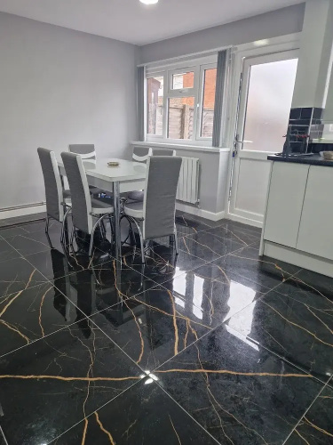 Birmingham Blissful House