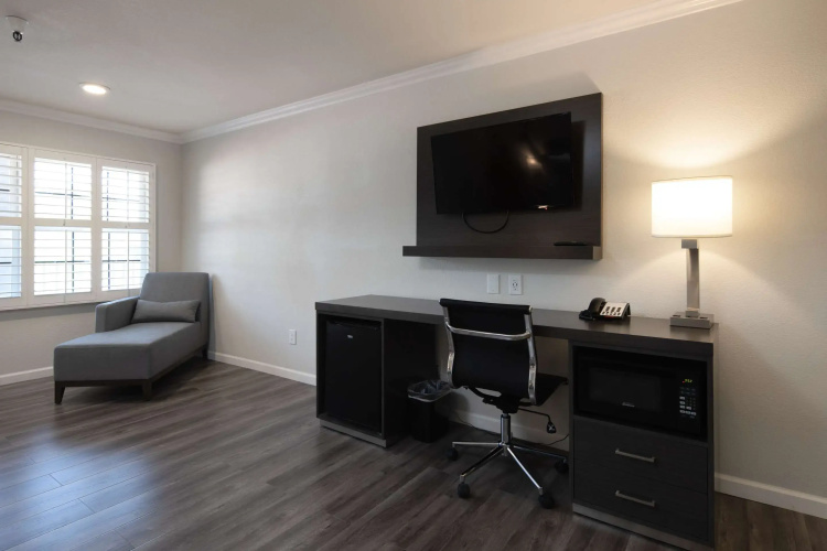 Rodeway Inn Milpitas near Great Mall