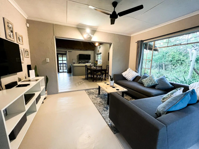 24 Degrees Self-Catering