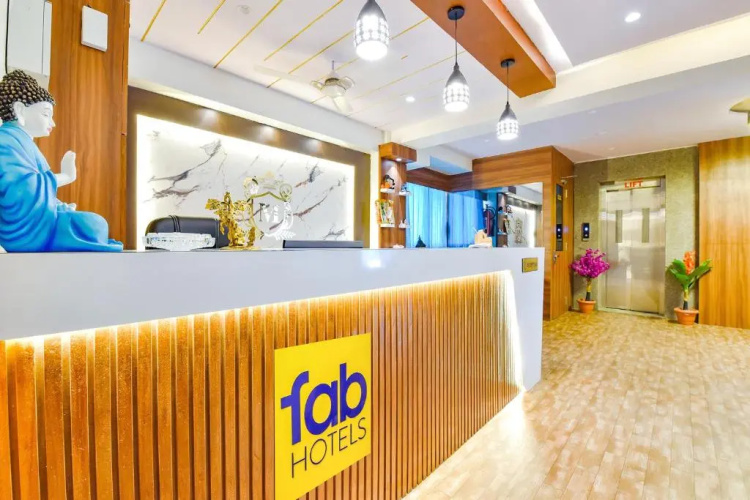 FabHotel Matrix Inn