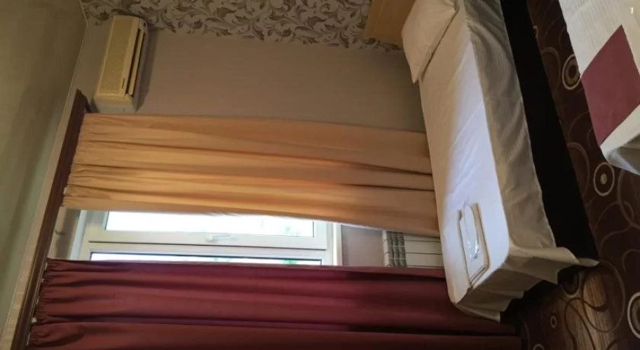 Cherry Hotel