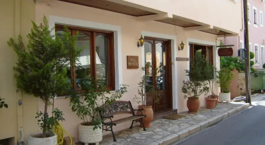 Phaethon Hotel
