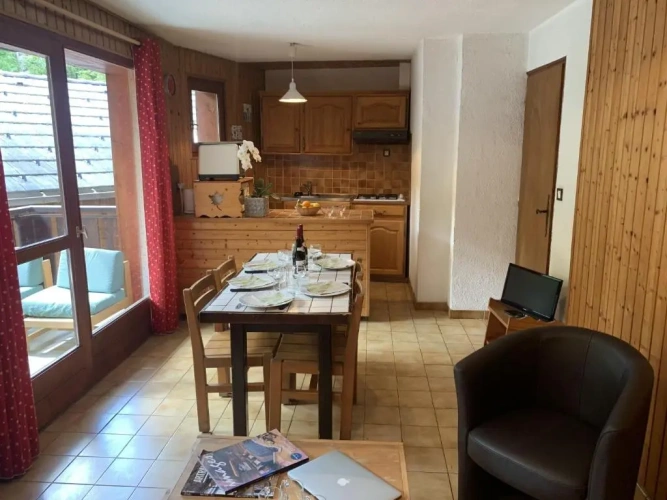 2 Bedrooms Apartment with balcony