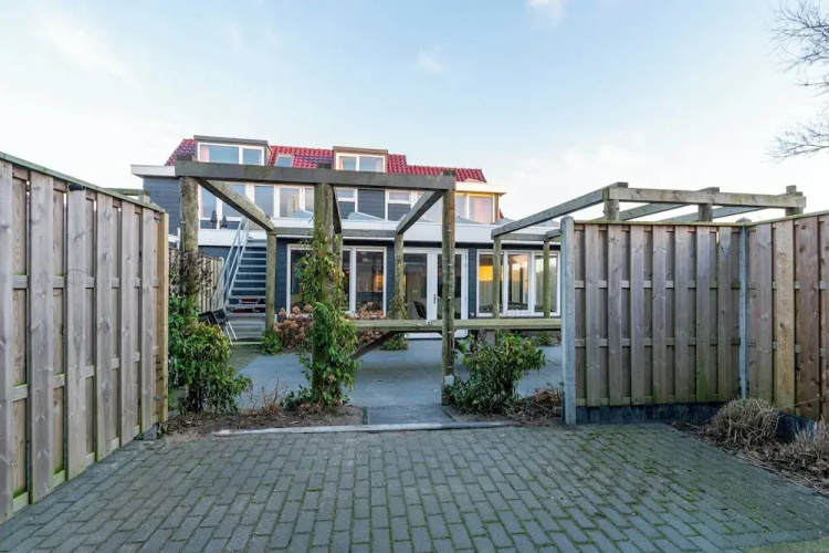 Spacious 22 Persons Holiday Home in Callantsoog