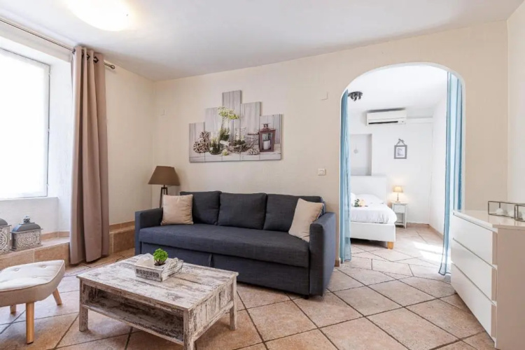 1 Bedroom apartment in Nice Port