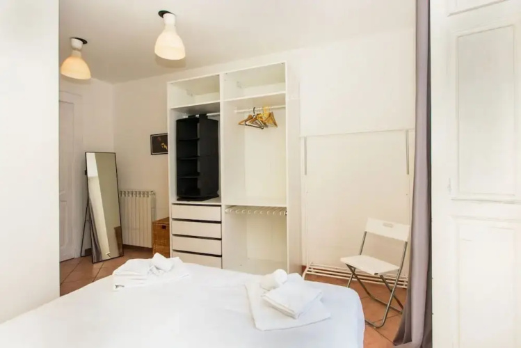Bright Mini Apartment Valentino