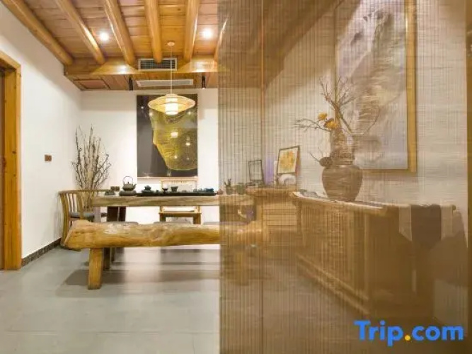 Phoenix Mountain Homestay