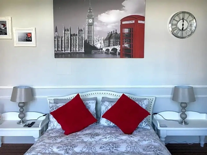 Deluxe Triple room