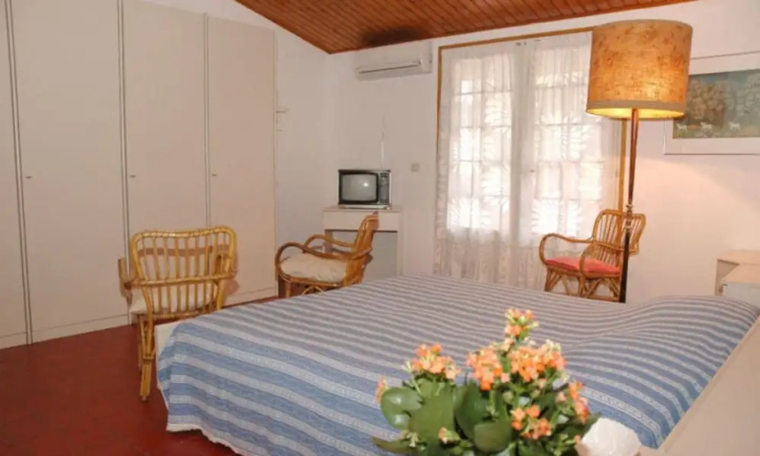 Spacious Villa on Lignano Riviera Seafront
