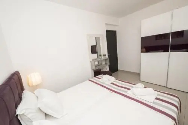 Aelia Apartments