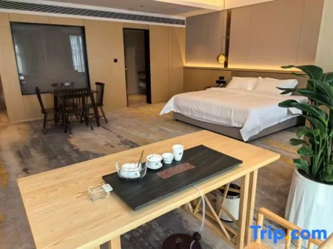 Standard Double room with view