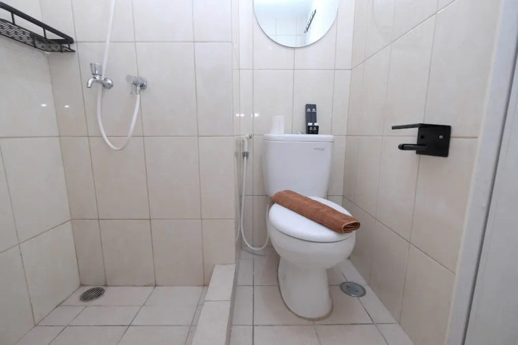 Fancy And Nice Studio Apartment At Springlake Summarecon Bekasi