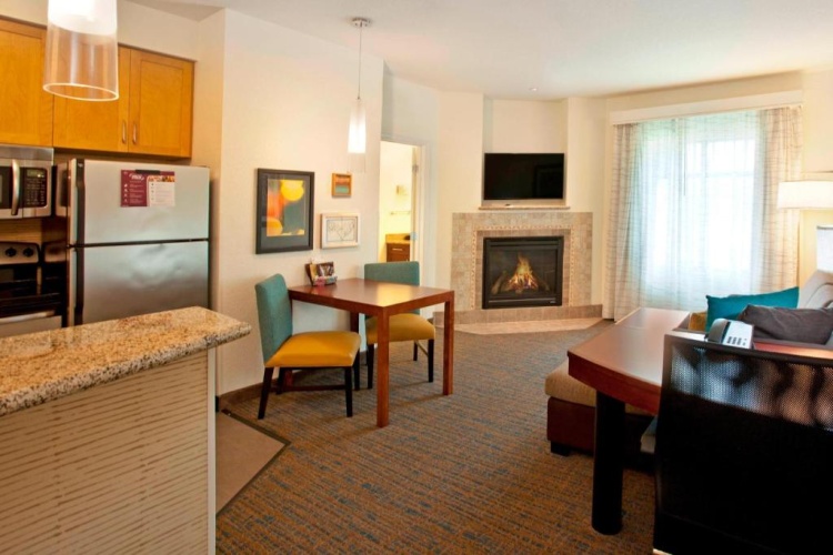 1 Bedroom Double Suite