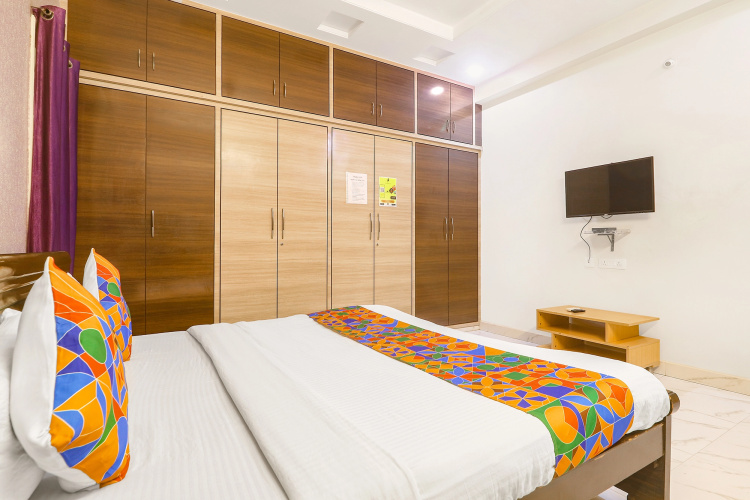 FabHotel Golden Gate