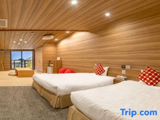 Standard Twin room with mountain view